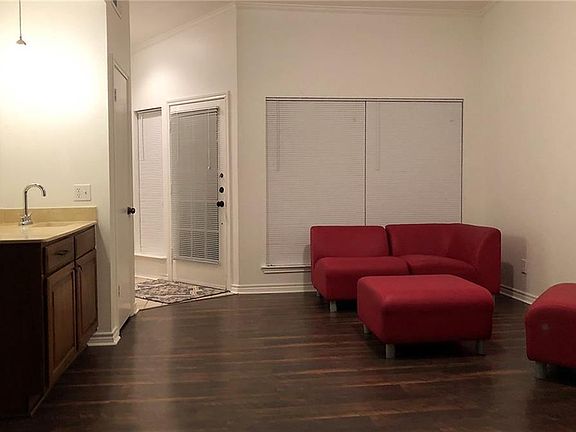 5th image of 2730 Silver Creek Dr APT 230