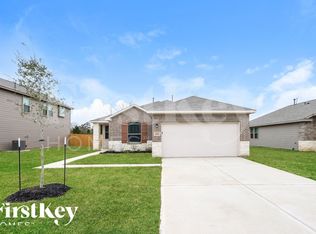 11024 Patriot Ct, Cleveland, TX 77328