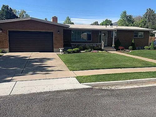 1481 E 1100 N Photo 1