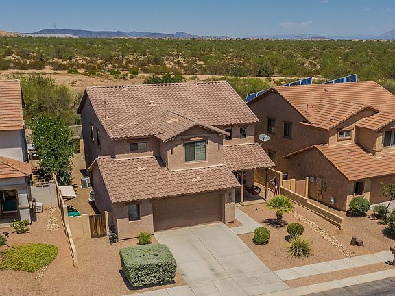 2nd image of 576 W Camino Curvitas