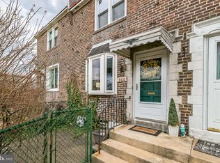 360 Westmont Dr, Darby, PA 19023