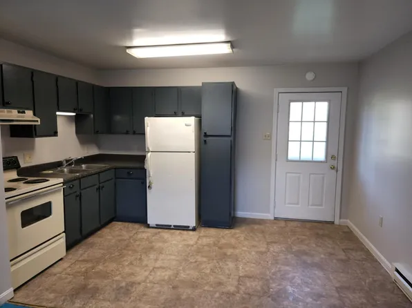 3704 Tiffany Dr APT A, Dover, PA 17315