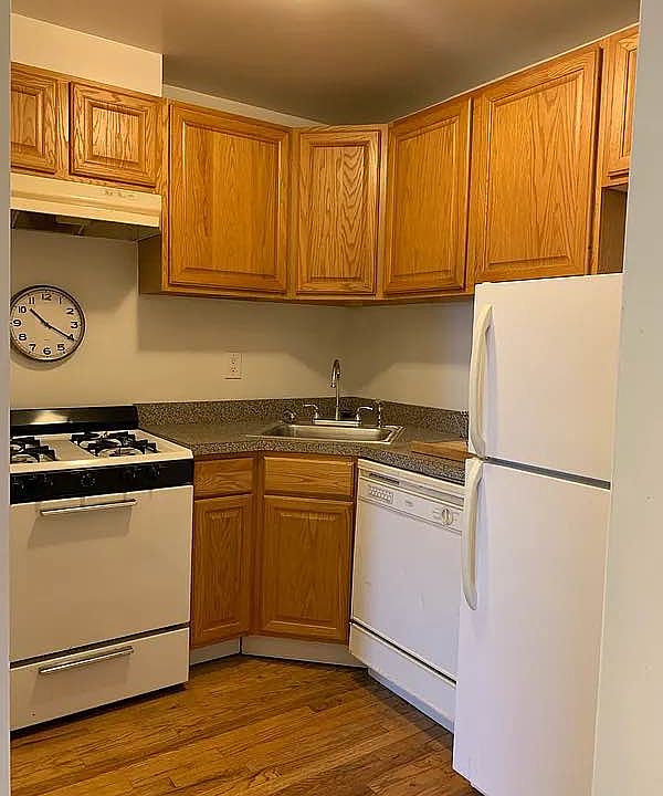 1st image of 260 Prospect Park W APT 1