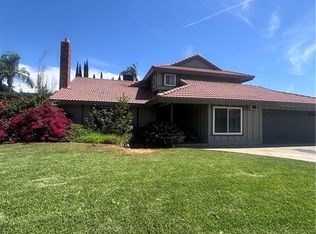 19559 Oakland Ave, Rialto, CA 92377