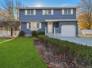 164 Colonial Springs Road, Wheatley Heights, NY 11798