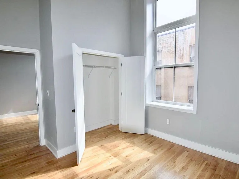 1521-23 W Girard Ave #201 — Photo 6