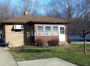 141 Miller Rd, Avon Lake, OH 44012