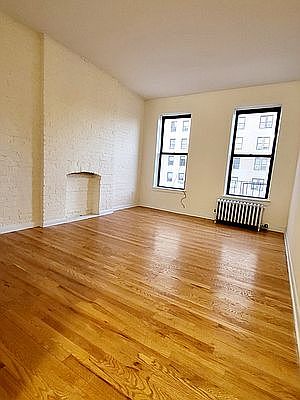 1st image of 204 W 106th St #58