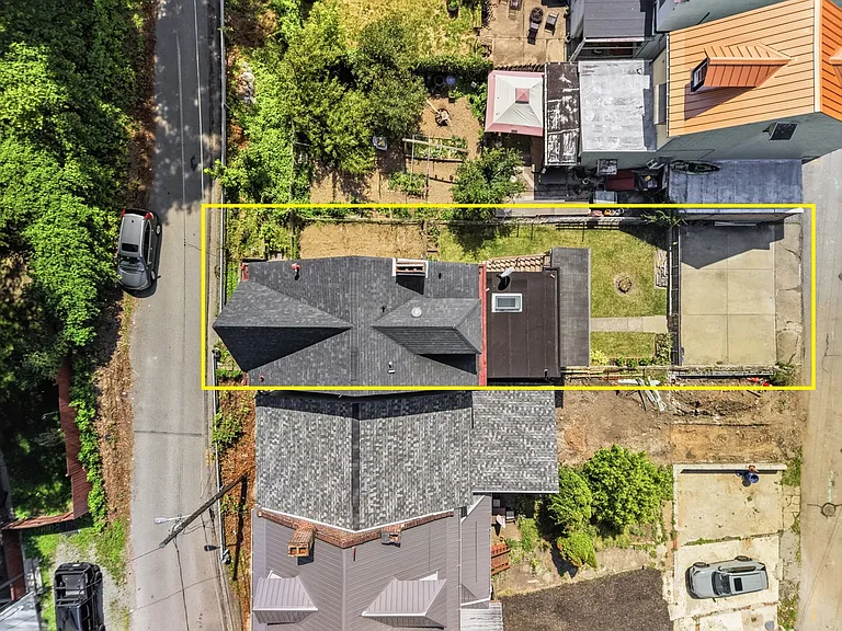 5641 Carnegie St — Photo 38