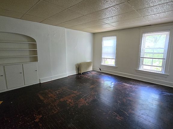 4th image of 405 Trinity Pl #3B