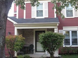 110 Bedford Rd, Mundelein, IL 60060