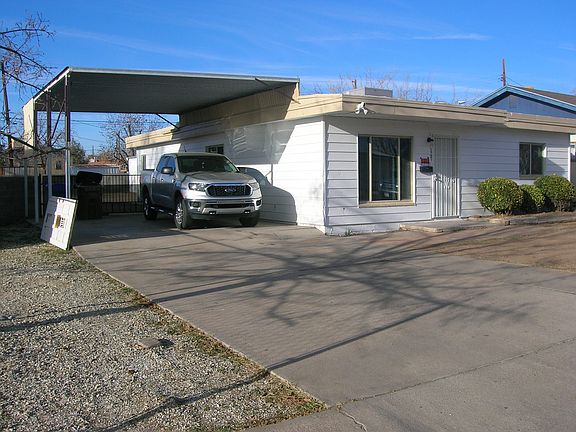 2nd image of 1721 Princess Jeanne Dr