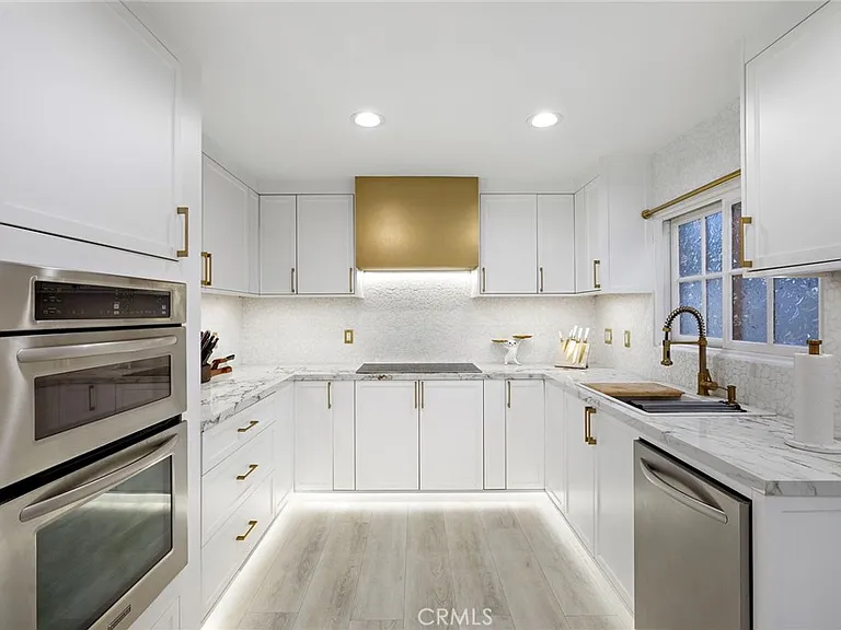 234 Via Graziana SW — Photo 11