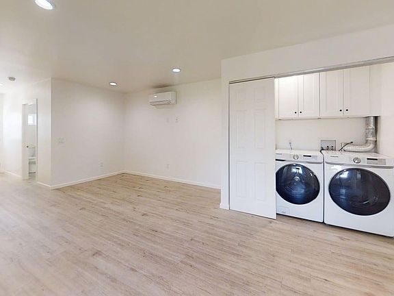 4th image of 630A Mira Mar Ave #0
