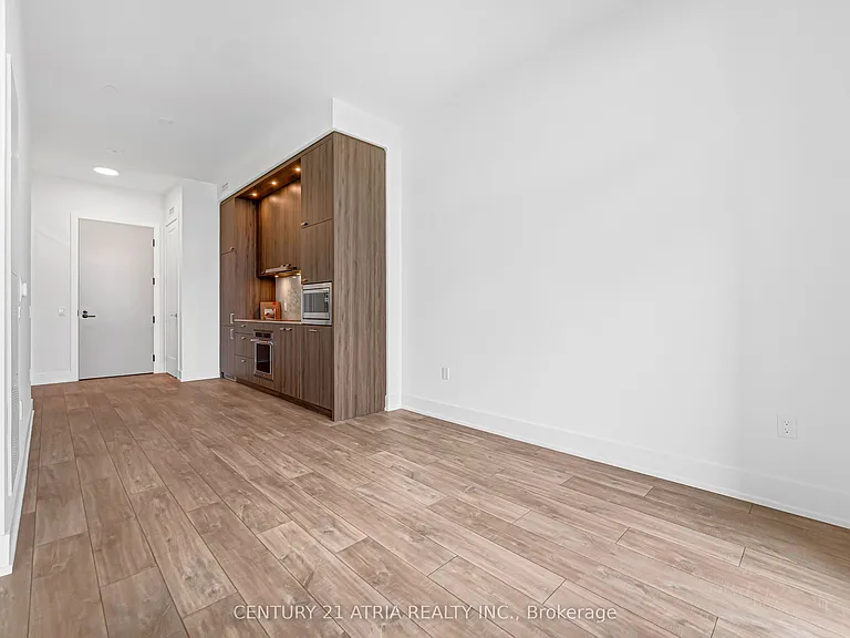 858 Dupont St #Penthouse 19 — Photo 22