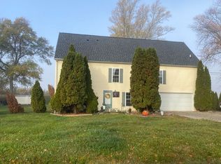 7413 Canal St, Newport, MI 48166