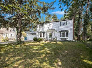 127 Wahwahtaysee Way, Battle Creek, MI 49015