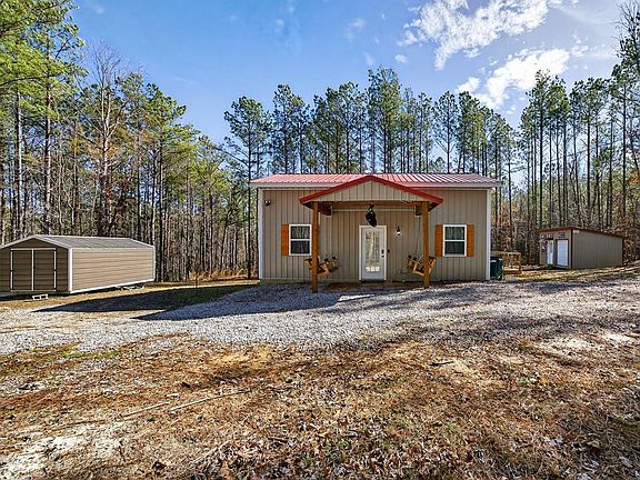 2nd image of 1780 Wolf Haven Rd