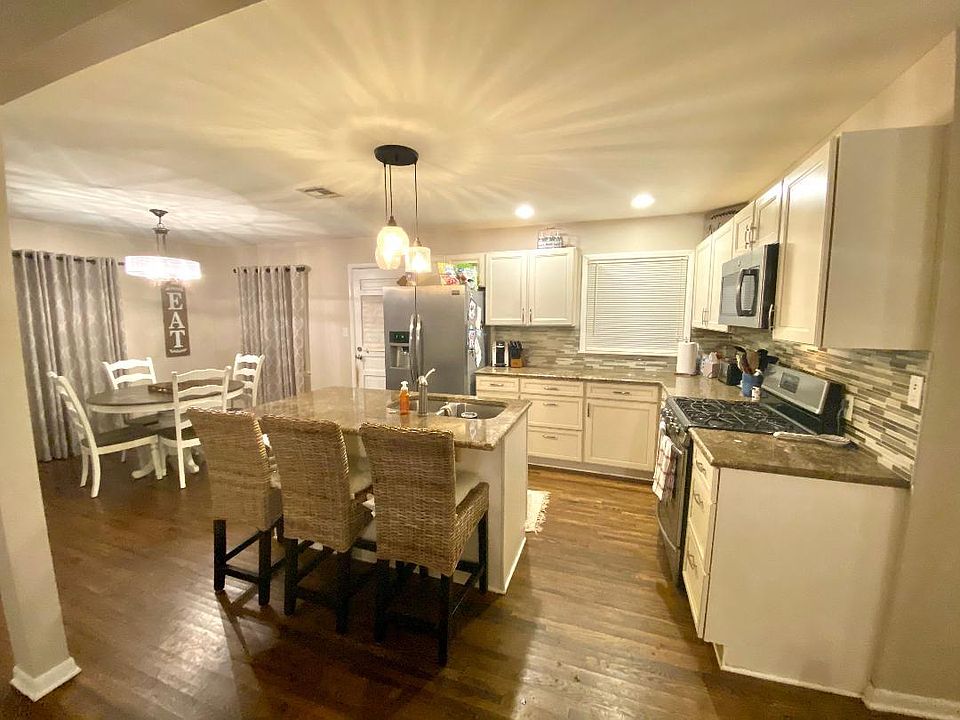 Kitchen and dining room