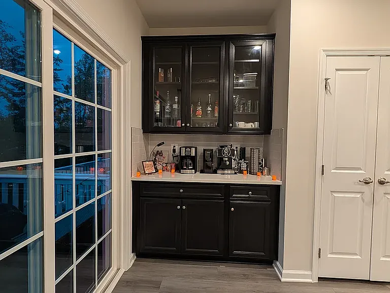 8610 Upton Ln — Photo 3