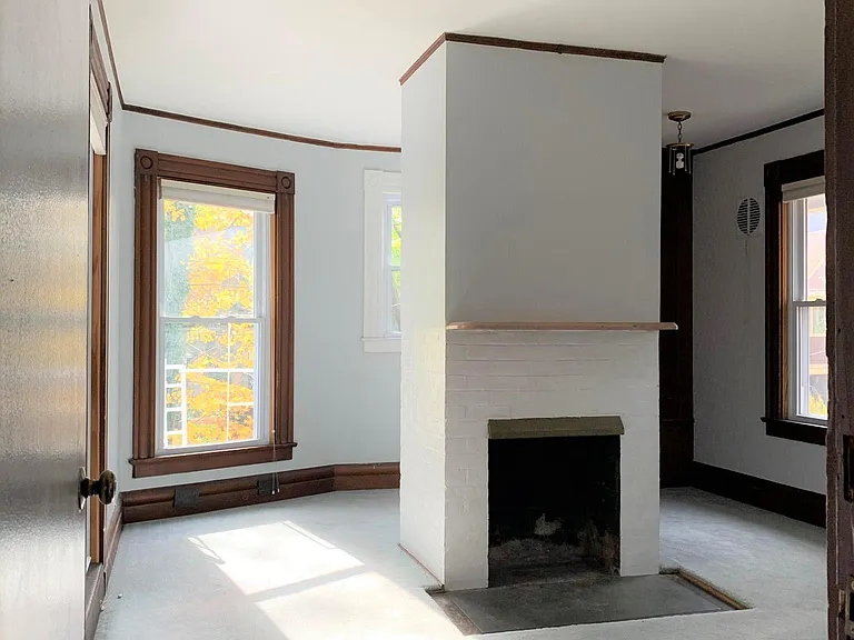 457 Park Ave #2 — Photo 13