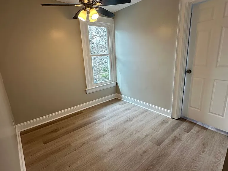 157 Sherman Ave — Photo 13