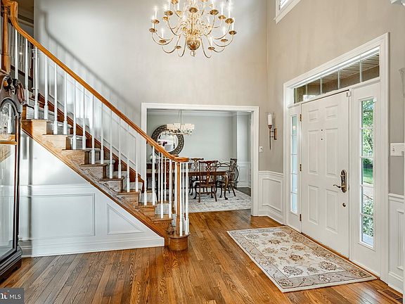 5th image of 201 Ivystone Dr