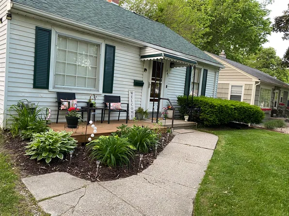 541 Hamilton Ave, Lansing, MI 48910