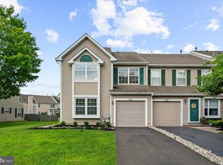 291 Sequoia Dr, Newtown, PA 18940