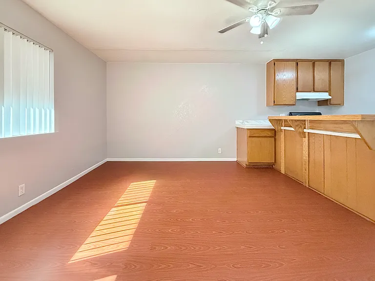16129 S Ainsworth St — Photo 8