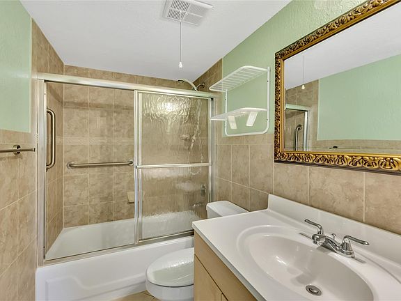 3rd image of 271 NW 76 Avenue #206