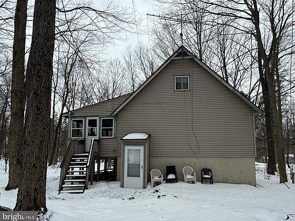 3rd image of 437 Orono Dr