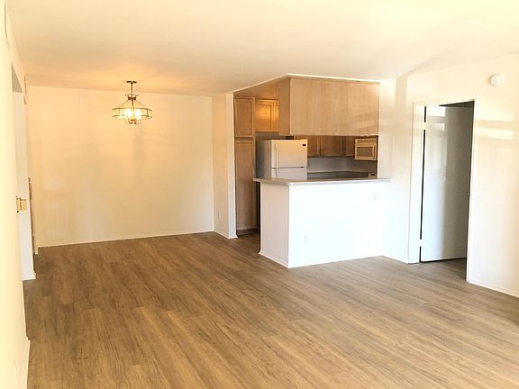 4th image of 1345 S Westgate Ave APT 101