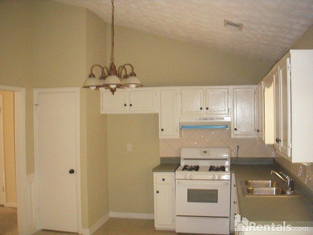 2nd image of 2475 Winding Creek Dr