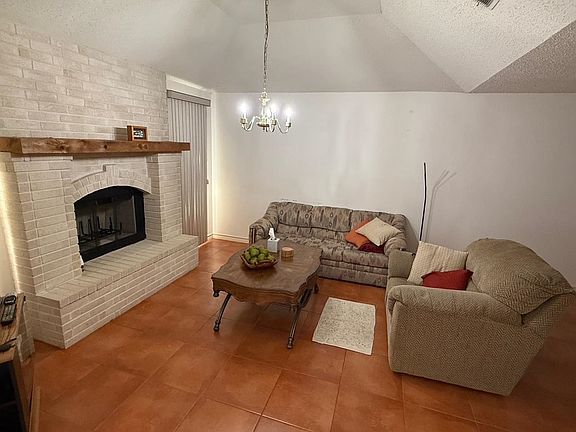 5th image of 1504 Eagle Trace Dr