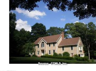 712 Main St, Southbury, CT 06488