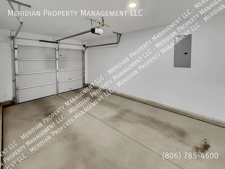 7415 35th St — Photo 30