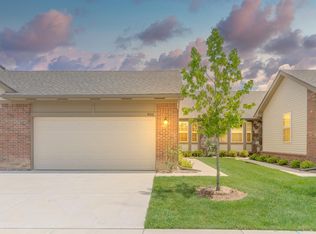 1866 Wexford Dr, Ypsilanti, MI 48198