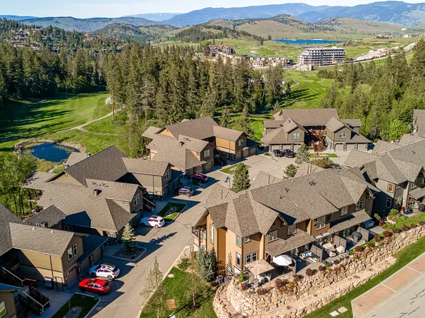 333 Longspoon Dr #33, Vernon, BC V1H 2L1