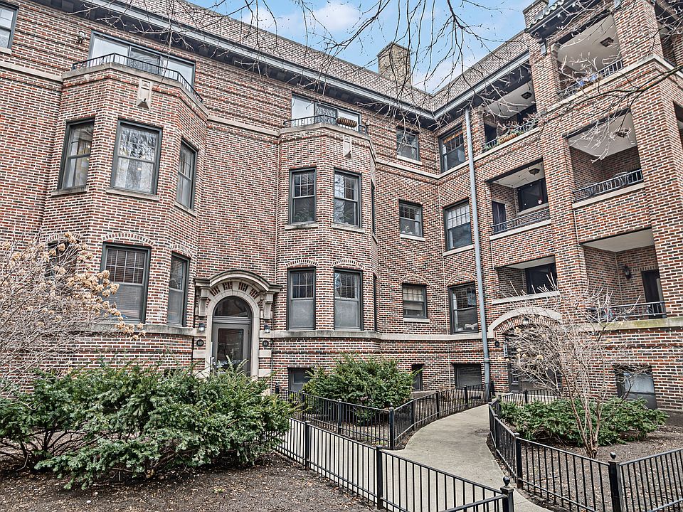 1st image of 920 W Schubert Ave #2