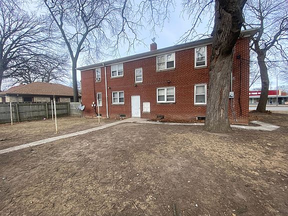 2nd image of 4435 W Capitol Dr APT 3