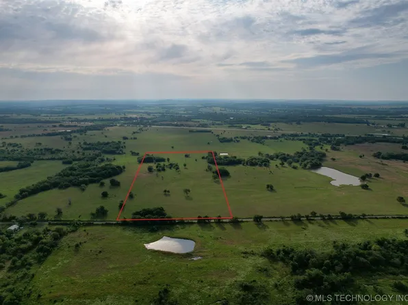 25 S 74th St W, Muskogee, OK 74401