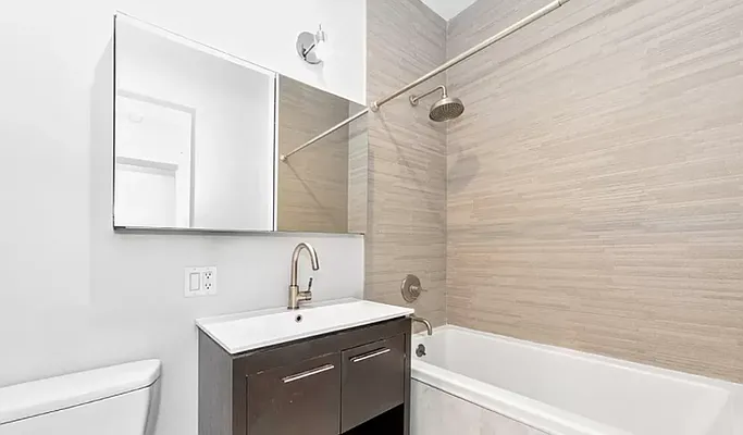 Rented by Bushburg | media 26