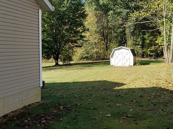 3rd image of 1704 Van Lynn Dr