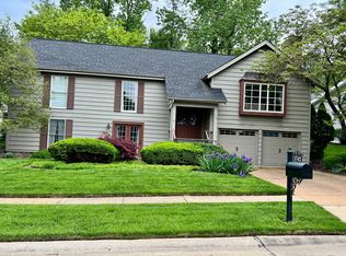 1742 Warmington Ct, Ballwin, MO 63021