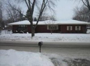 1549 23rd Ave S, Fargo, ND 58103