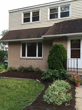 Duplex - Private Enterance