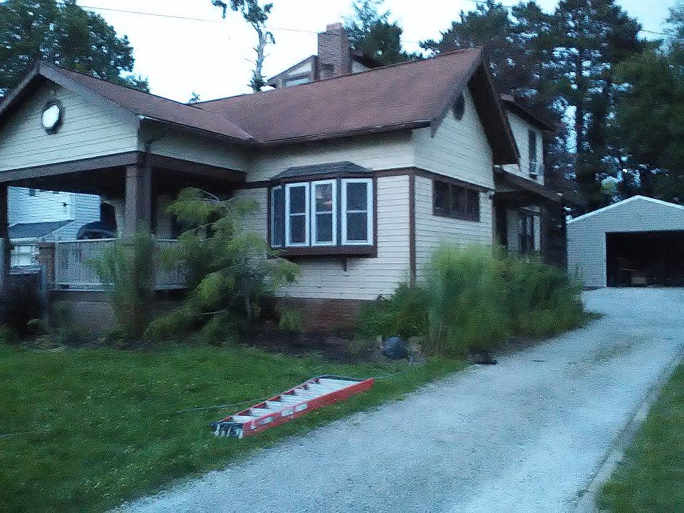 1st image of 4275 W 204th St