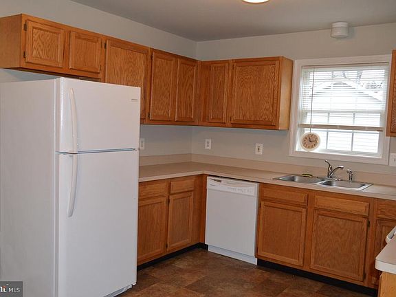 5th image of 148 Aberdeen Dr