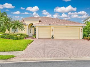 12585 Gemstone Ct, Fort Myers, FL 33913